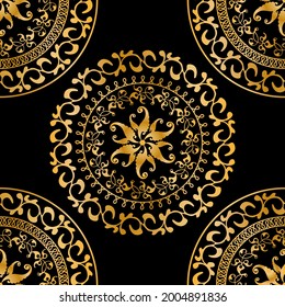 Seamless pattern decorated with precious stones, gold chains and pearls.