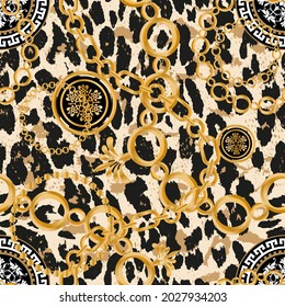 Seamless pattern decorated with precious stones, gold chains and pearls.