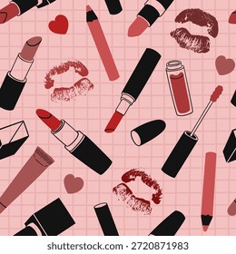 Patrón sin fisuras con cosméticos decorativos. Maquillaje y belleza. Labiales de varias Formas y colores, brillo con un colgante, delineador de labios, impresiones de labios. Ilustración vectorial sobre fondo rosa.