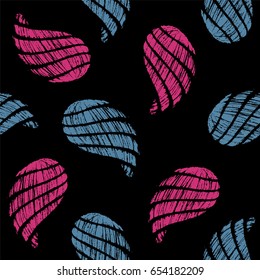 Seamless pattern with decorative, hand drawn shells. Vector illustration