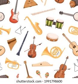 Patrón sin foco con diferentes instrumentos de música clásica y étnica sobre fondo blanco. Textura repetible con trompeta, guitarra, saxofón y tambores para imprimir. Ilustración vectorial plana de color