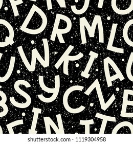 Nahtloses Muster mit verschiedenen Buchstaben. Freeheuse-Zeichnung