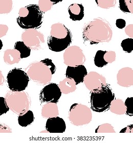 Seamless pattern with distressed dry brush circles and spots