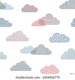 Padrão sem emenda com nuvens de doodle em cores pastel da moda