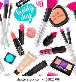 Seamless pattern fashion makeup items patch badges with speech bubbles. Vector background with stickers, pins, patches in cartoon comic style on white background.