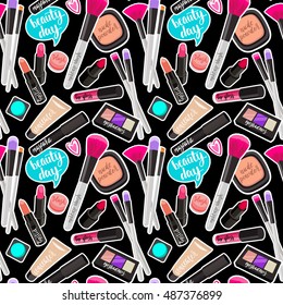 Seamless pattern fashion makeup items patch badges with speech bubbles. Vector background with stickers, pins, patches in cartoon comic style on black background.