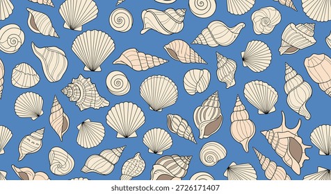 Padrão contínuo com várias conchas e conchas desenhadas à mão espalhadas por um fundo azul sólido para temas de verão.