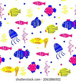 Seamless pattern of the fishes. doodle set