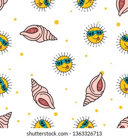 Seamless Pattern of Funny Sun and Sea Shell hand drawn in cute colorfull doodle vector