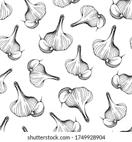  seamless pattern of garlic on a white background.A simple pattern of garlic.Hand-drawn vector illustration in the Doodle style.Head of garlic