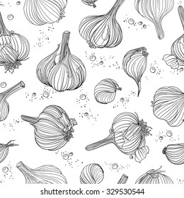 Seamless pattern - garlic, outline objects on white. Freehand drawing.