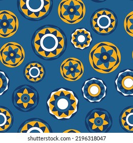Seamless pattern with geometric aboriginal ornament. Ethnic tribal rounded color background. Afican, australian motiph. Dots painting. Vector illustration, template design for cloth, card, fabric.