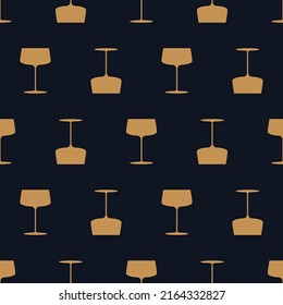Seamless pattern with glass of сhampagne. Alcohol drink in art deco style. Golden icon of cocktails style of the 1920s-1930s. Vintage design for print on wrapping paper, wallpaper.Vector illustration