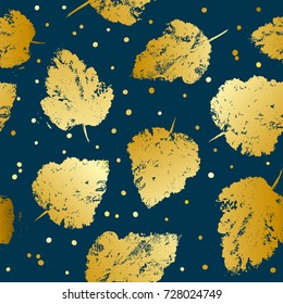 Seamless pattern with golden leaves ornate