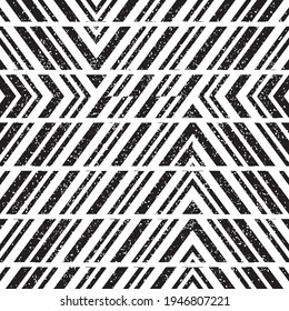 Seamless pattern with grunge oblique black segments