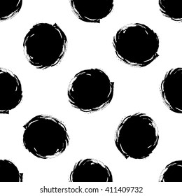 Seamless pattern of grunge polka dots, hand painted background of black and white grunge circle, vector pattern for banner, flyer, greeting card, invitation, holiday, wrapping, textile, web design