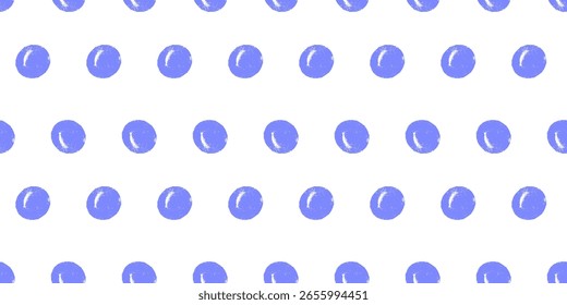 Nahtloses Muster mit farbig strukturierten kleinen Kreisen. Holzkohle-Polka punktet auf endlosem Hintergrund. Blau-weiße farbige Punktwiederholung. Runde organische kontinuierliche Ornament. Strukturierte Vektorgrafik.