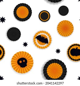 Patrón sin foco para Halloween. Ornamentos decorativos ventiladores de papel de color naranja y negro