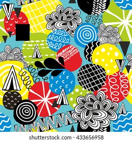 Seamless pattern with hand drawn circles. Creative vector background in modern style.