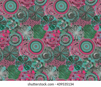 Seamless pattern with hand drawn fancy circle. Colorful beautiful endless background with decorative ethnic elements.