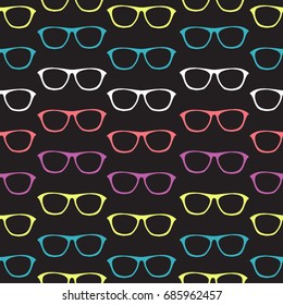 Seamless pattern with hand drawn glasses, fashion sunglasses, vector background for design of packing, poster, cards, covers, fabric and wrapping paper.