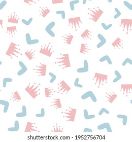 Nahtloses Muster mit handgezeichneten Herzen und Kronen. Vektorgrafik, zufällig verstreute Doodle-Elemente.