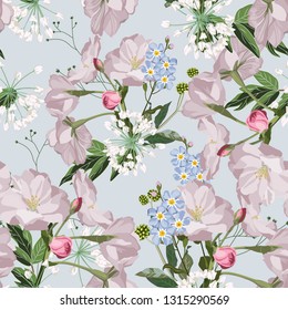 Nahtloses Muster mit handgezeichneter Sakura, vergessene Blumen mit grünen Blättern und Kräutern. Schöne florale Designelemente, hellblauer Hintergrund.