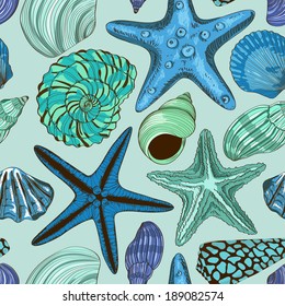 Seamless pattern of hand drawn seashells and starfish