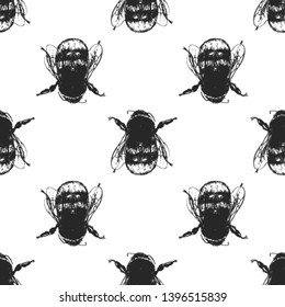 Seamless pattern of hand drawn sketch style bumblebee isolated on white background. Vector illustration.