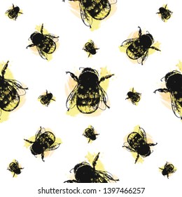 Seamless pattern of hand drawn sketch style bumblebee isolated on white background. Vector illustration.