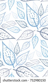 Seamless pattern of hand drawn sketch style leaves. vector illustration