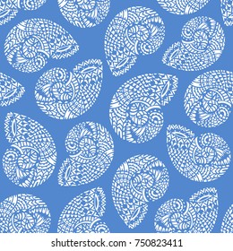 Seamless pattern with hand drawn spiral shells. Marine theme. Vector illustration.
