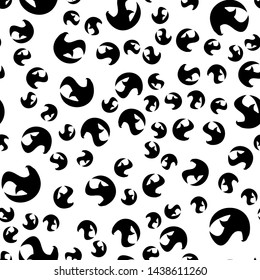 Seamless pattern of hand drawn vector eagle isolated on white background. Fantastic dragon icon. Freehand seamless silhouette of mythology aminal. Fantasy outline illustration.