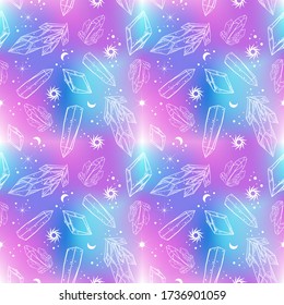 Nahtloses Muster mit handgezeichneten magischen Kristallen im pastellfarbenen Hintergrund. Dunkler, gotischer, Zigeunerhintergrund. Hexerei Mineralien.