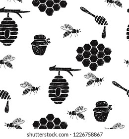 Seamless pattern with honeycomb, bees, beehive, jar, spoon. Vector hand drawn illustration.