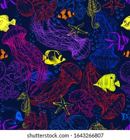 Seamless pattern with jelly fishes and colorful tropical fishes. Underwater background. Hand drawn vector illustration.