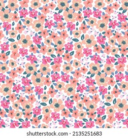 Patrón sin foco con prado floral de libertad. Impresión de resorte cúrcuta con cabeza de flores pequeñas, hojas diminutas sobre un fondo blanco. Superficie botánica romántica con plantas dibujadas a mano. Ilustración vectorial.