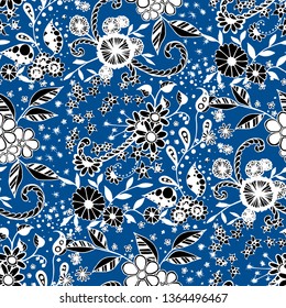 Seamless Pattern with Little Flowers in Rustic Style. Autumn Floral Texture with Hand Drawn Doodle Blossoms, Leaves and Buds. Small Natural Rapport for Fabric, Cloth, Textile. Vector Zentangle.