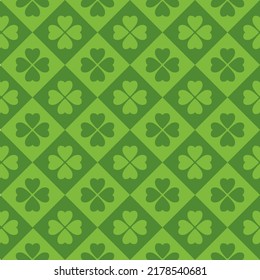 Seamless pattern made from green cloverleaves