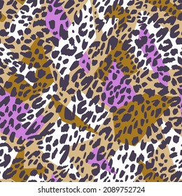 Seamless pattern made of leopard spots skin texture mixed with abstract polygonals. African animal fur background. Spotted ornament. Vintage style. Good for wrapping, fashion, textile and fabric.