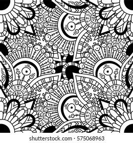Seamless pattern mandala ornament. Vintage decorative elements. Hand drawn oriental background. Tribal motifs.