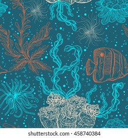 Seamless pattern with marine plants, leaves, seaweed and tropical fish. Hand drawn marine flora and fauna. Vector illustration .