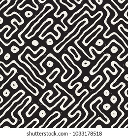 Seamless pattern with maze lines. Monochrome abstract background. Vector hand drawn labyrinth.