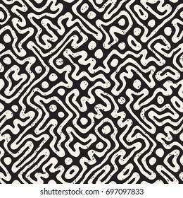 Seamless pattern with maze lines. Monochrome abstract grungy background. Vector hand drawn labyrinth.