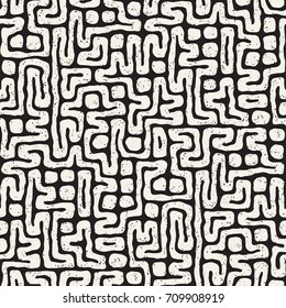 Seamless pattern with maze lines. Monochrome abstract grungy background. Vector hand drawn labyrinth.
