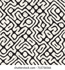 Seamless pattern with maze lines. Monochrome abstract background. Vector hand drawn labyrinth.