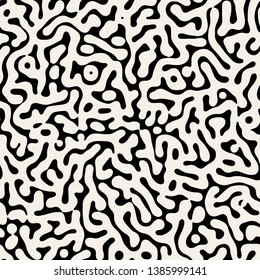 Seamless pattern with maze. Monochrome abstract background. Vector hand drawn illustration.