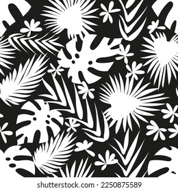 Seamless pattern with monochrome tropical palm leaves. Exotic foliage background.