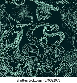 Seamless pattern with octopus and jellyfish. Vintage hand drawn vector illustration marine life. Design for summer beach, decorations,print,pattern fill, web surface