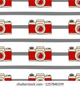 Seamless pattern with old vector retro hand drawn sketch hipster photo camera. Vintage doodle kids illustration for design, print for t-shirt, poster, card, wrapping paper. Vector EPS 10